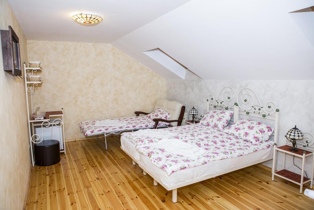 Bed and Breakfast Country Court Curteni Exteriér fotografie
